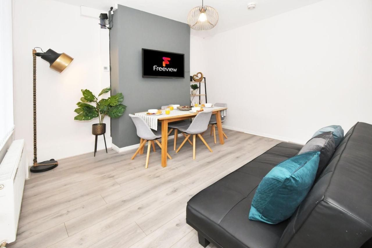 Wistaston House By Yourstays 5 Double Bedrooms And 2 Bathrooms, Great For Groups! Book Now! Crewe Exterior foto