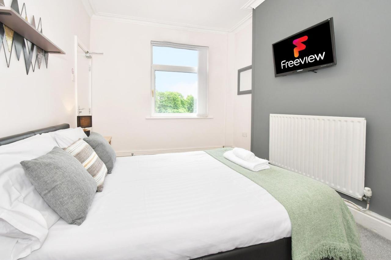 Wistaston House By Yourstays 5 Double Bedrooms And 2 Bathrooms, Great For Groups! Book Now! Crewe Exterior foto